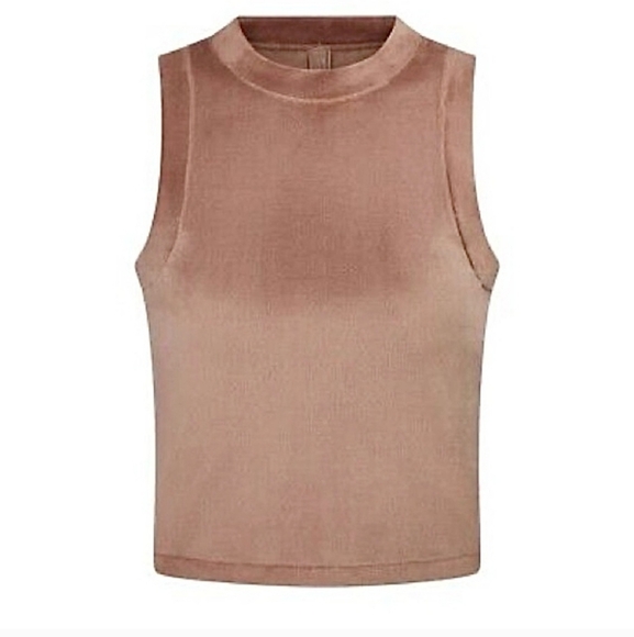 SKIMS Velour Tank Top - Picture 1 of 7